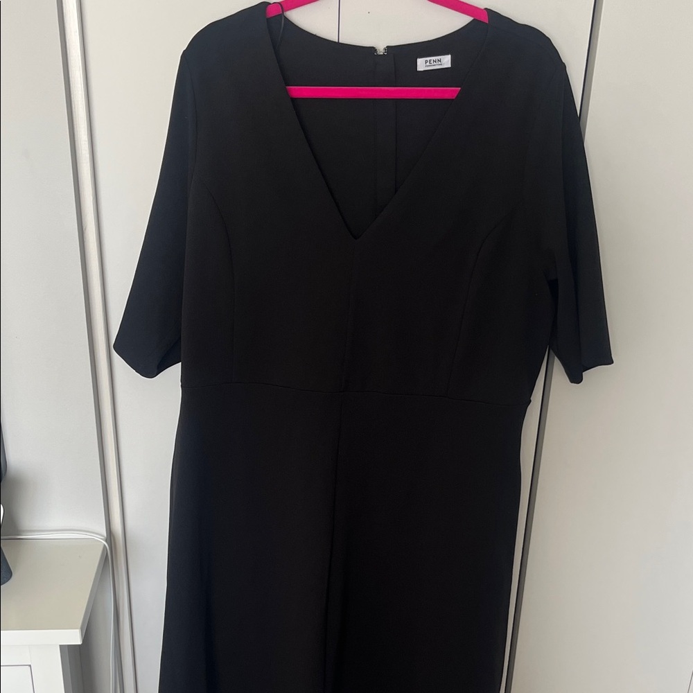Penningtons Black V-Neck Midi Dress